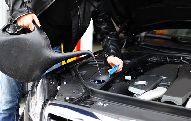 Mercedes Oil Service - Turning Wrenches